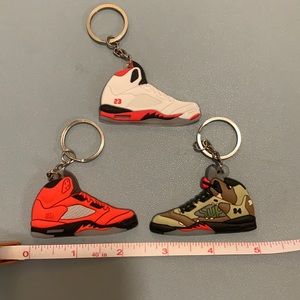 $29 for all 22 Air Jordan 5 sneaker key chains